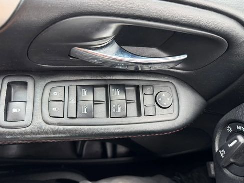 Used 2019 Dodge Grand Caravan GT FWD image 22