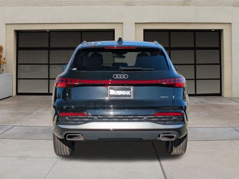 New 2025 Audi Q5 Premium image 4