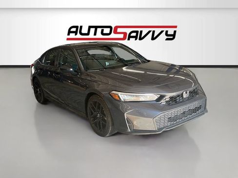 Used 2025 Honda Civic Sport image 1