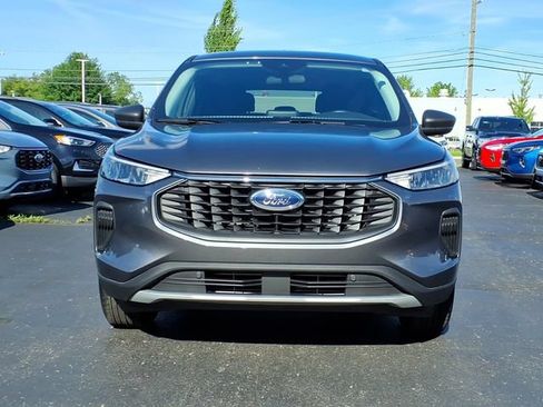 Certified 2024 Ford Escape Active AWD/4WD image 2