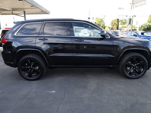 Used 2015 Jeep Grand Cherokee Altitude image 8