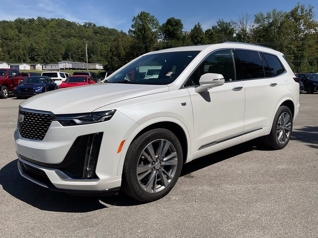 Used 2024 Cadillac XT6 Premium Luxury w/ LPO, Floor Liner Package AWD/4WD image 3