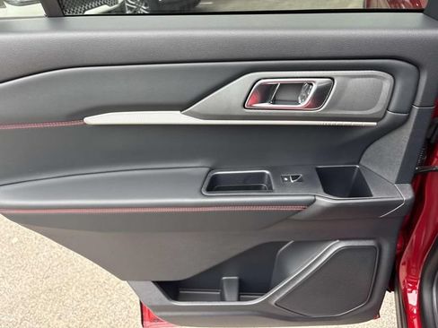 New 2026 Ford Explorer ST-Line AWD/4WD image 14