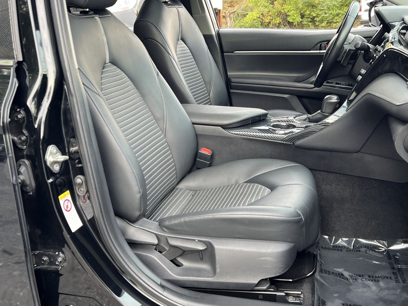 Used 2019 Toyota Camry SE w/ Audio Package FWD image 32