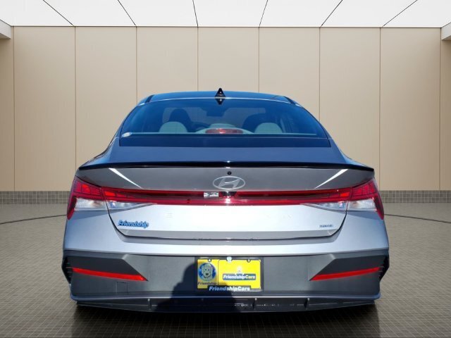 New 2026 Hyundai Elantra SEL FWD image 8