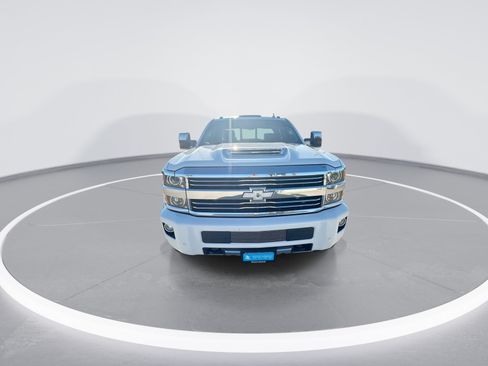 Used 2017 Chevrolet Silverado 3500 High Country AWD/4WD image 3