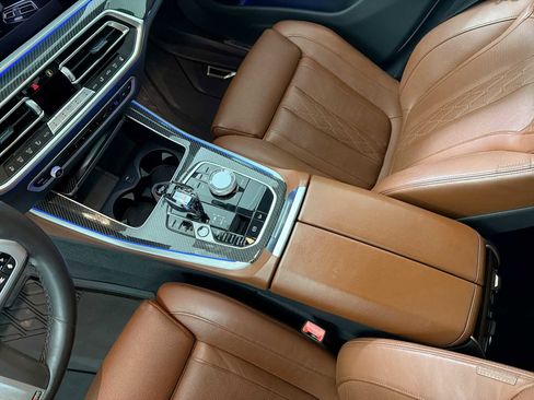 Used 2021 BMW X5 M50i w/ Executive Package image 23