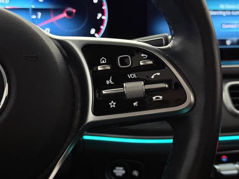 Used 2023 Mercedes-Benz GLE 450 4MATIC w/ AMG Line Exterior image 38