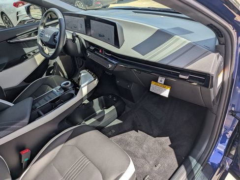 Certified 2024 Kia EV6 GT-Line AWD/4WD image 13