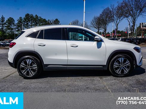Used 2025 Mercedes-Benz GLA 250 4MATIC image 10