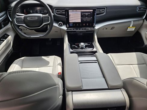 New 2026 Jeep Grand Wagoneer L 4WD image 12