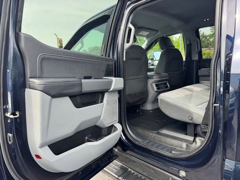 Used 2023 Ford F250 XLT w/ XLT Premium Package AWD/4WD image 28