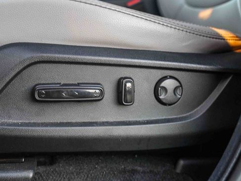 Certified 2025 Honda Pilot EX-L image 20