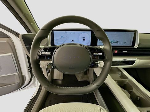 New 2025 Hyundai Ioniq 6 SEL image 10