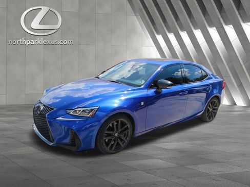 Certified 2020 Lexus IS 300 F Sport w/ Blackline Edition RWD image 3