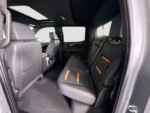 Used 2025 GMC Sierra 1500 AT4 w/ AT4 Premium Package image 21