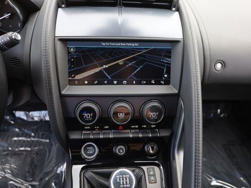 Used 2019 Jaguar F-TYPE R-Dynamic RWD image 28