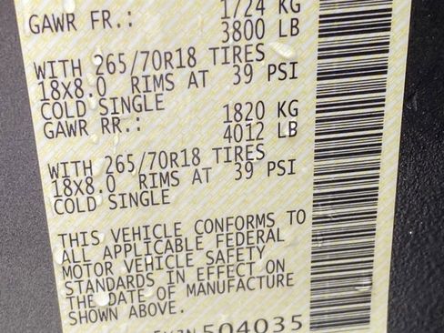 Used 2018 Nissan Titan SV w/ SV Convenience Package image 30