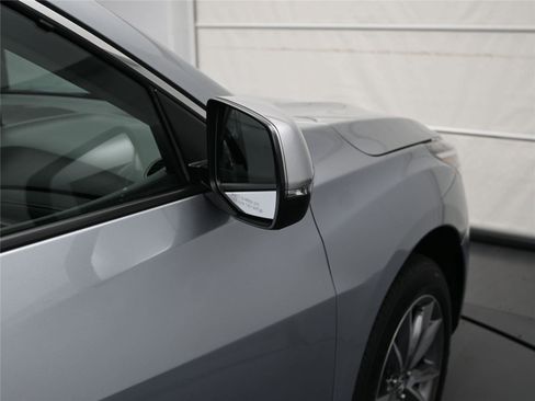 Certified 2024 Acura RDX SH-AWD w/ Technology Package image 12