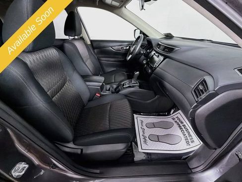 Used 2018 Nissan Rogue S AWD/4WD image 27