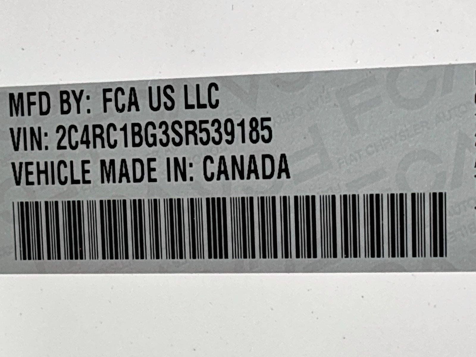 Certified 2025 Chrysler Pacifica Select FWD image 22