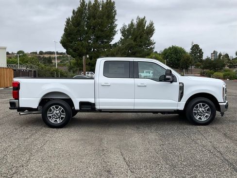 New 2026 Ford F350 Lariat RWD image 7