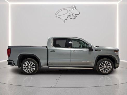 Used 2023 GMC Sierra 1500 Denali w/ Denali Reserve Package AWD/4WD image 6