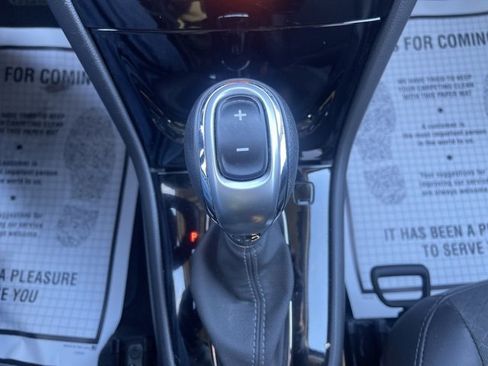 Used 2022 Buick Encore Preferred w/ Safety Package image 23