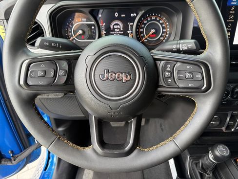 Used 2024 Jeep Wrangler Unlimited Sport AWD/4WD image 30