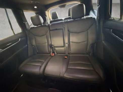 Used 2024 Cadillac XT6 Premium Luxury FWD image 22