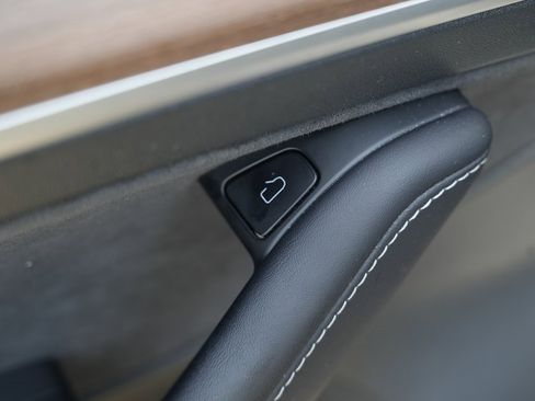 Used 2023 Tesla Model 3 Long Range image 28