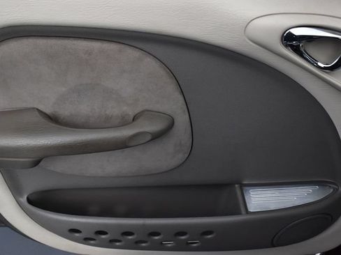 Used 2001 Chrysler PT Cruiser FWD image 15