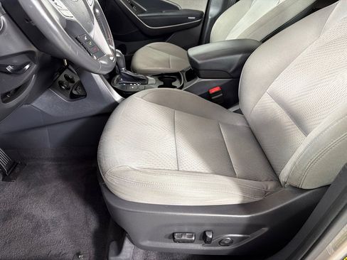 Used 2014 Hyundai Santa Fe Sport w/ Popular Equipment Package 02 FWD image 11