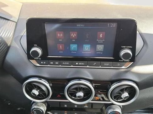 Used 2025 Nissan Sentra S FWD image 18