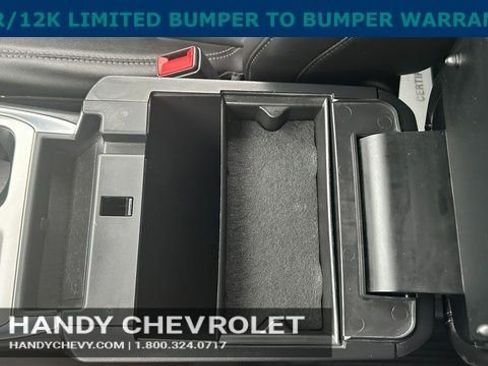 Used 2022 Ford Explorer XLT w/ Equipment Group 202A image 28