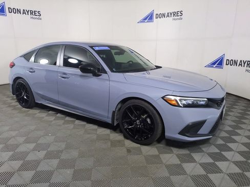 Used 2024 Honda Civic Sport image 7
