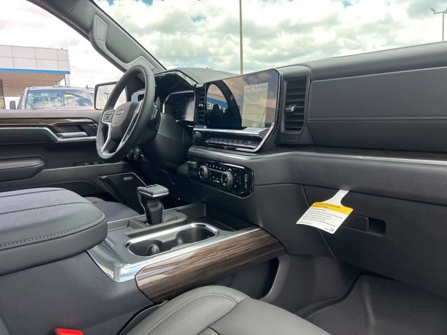 New 2026 Chevrolet Silverado 1500 RST w/ RST All Star Premium Package AWD/4WD image 32