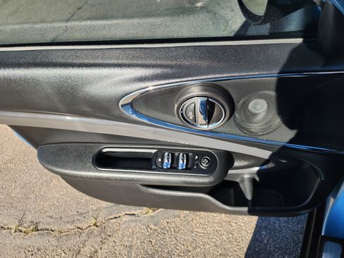 Used 2017 MINI Cooper Clubman S image 18