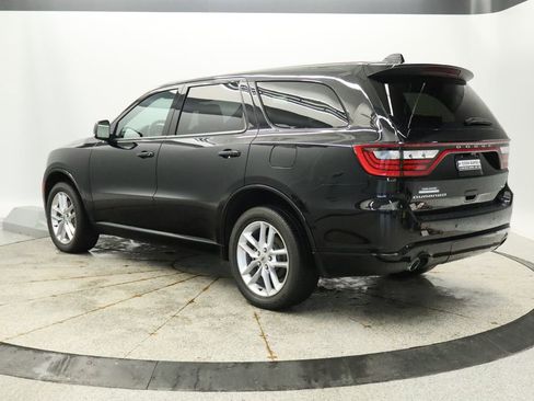 Certified 2022 Dodge Durango GT image 3