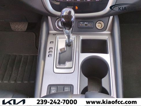 Used 2024 Nissan Murano SV image 18