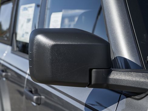 New 2025 Ford Bronco 4-Door image 14