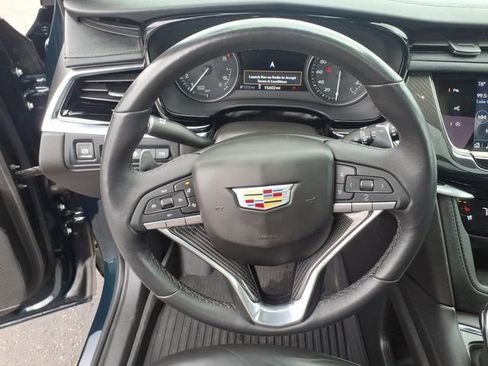 Used 2024 Cadillac XT6 Sport w/ Technology Package AWD/4WD image 16