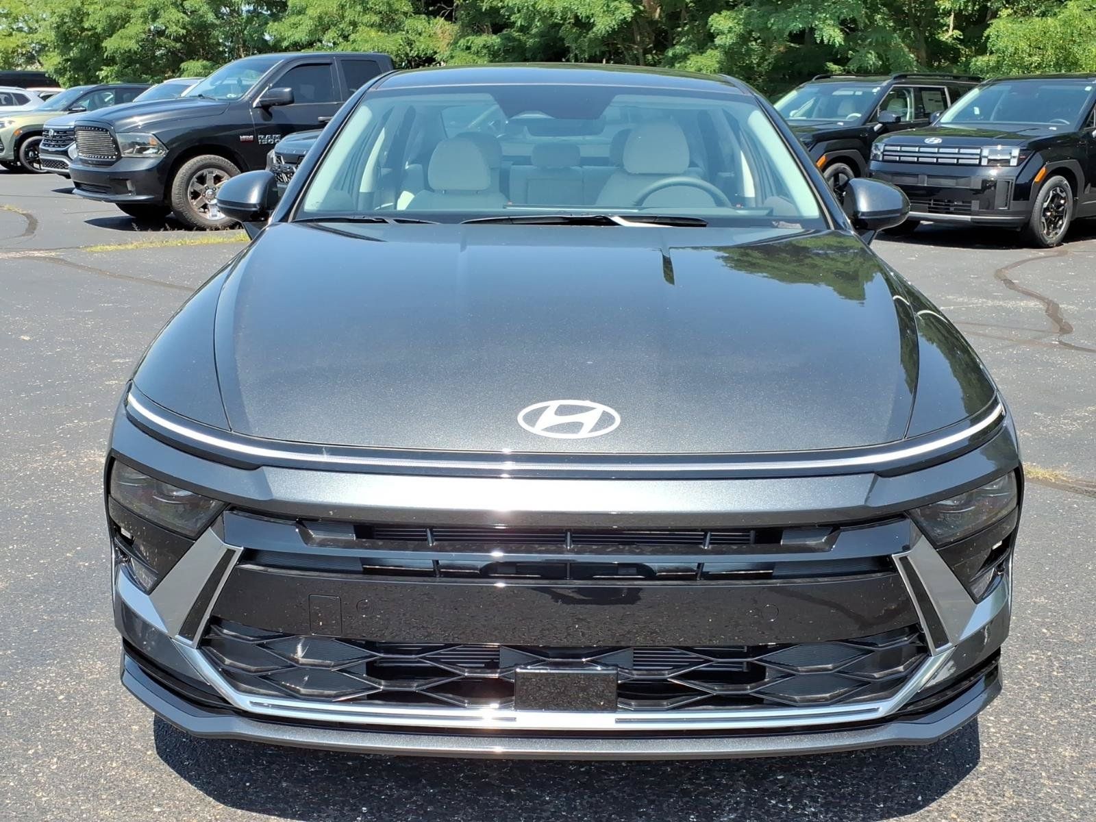 New 2026 Hyundai Sonata SEL AWD/4WD image 2