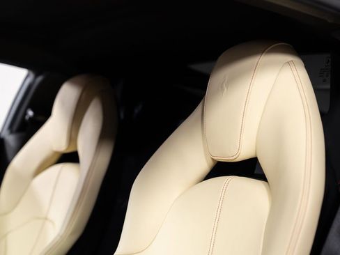 Used 2021 Ferrari F8 Tributo image 40