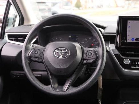 Certified 2025 Toyota Corolla LE image 19