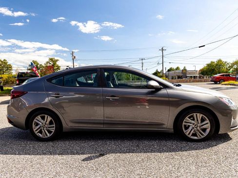 Used 2020 Hyundai Elantra SEL FWD image 7