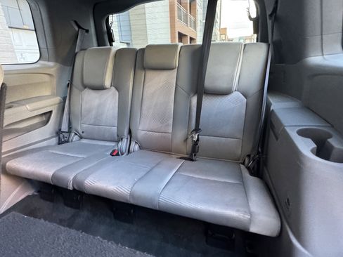 Used 2014 Honda Pilot LX image 39