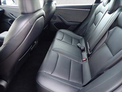 Used 2025 Tesla Model 3 Long Range image 6