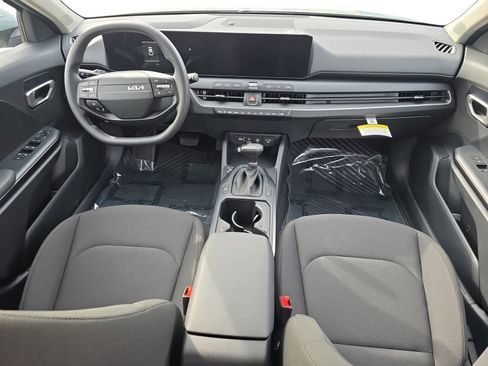 New 2026 Kia K4 LXS image 9