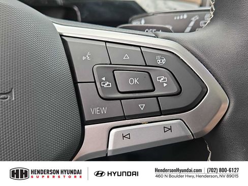 Used 2024 Volkswagen Atlas SE FWD image 24